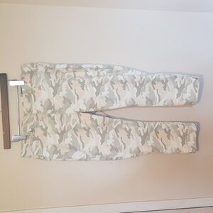 NWT George light pink  and grey camo print Crop pants 12